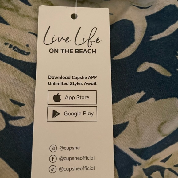 Cupshe Tunic Dress Swim Cover size XL blue and cream tropical print, coastal - Picture 3 of 8